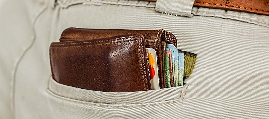 wallet, find a designer